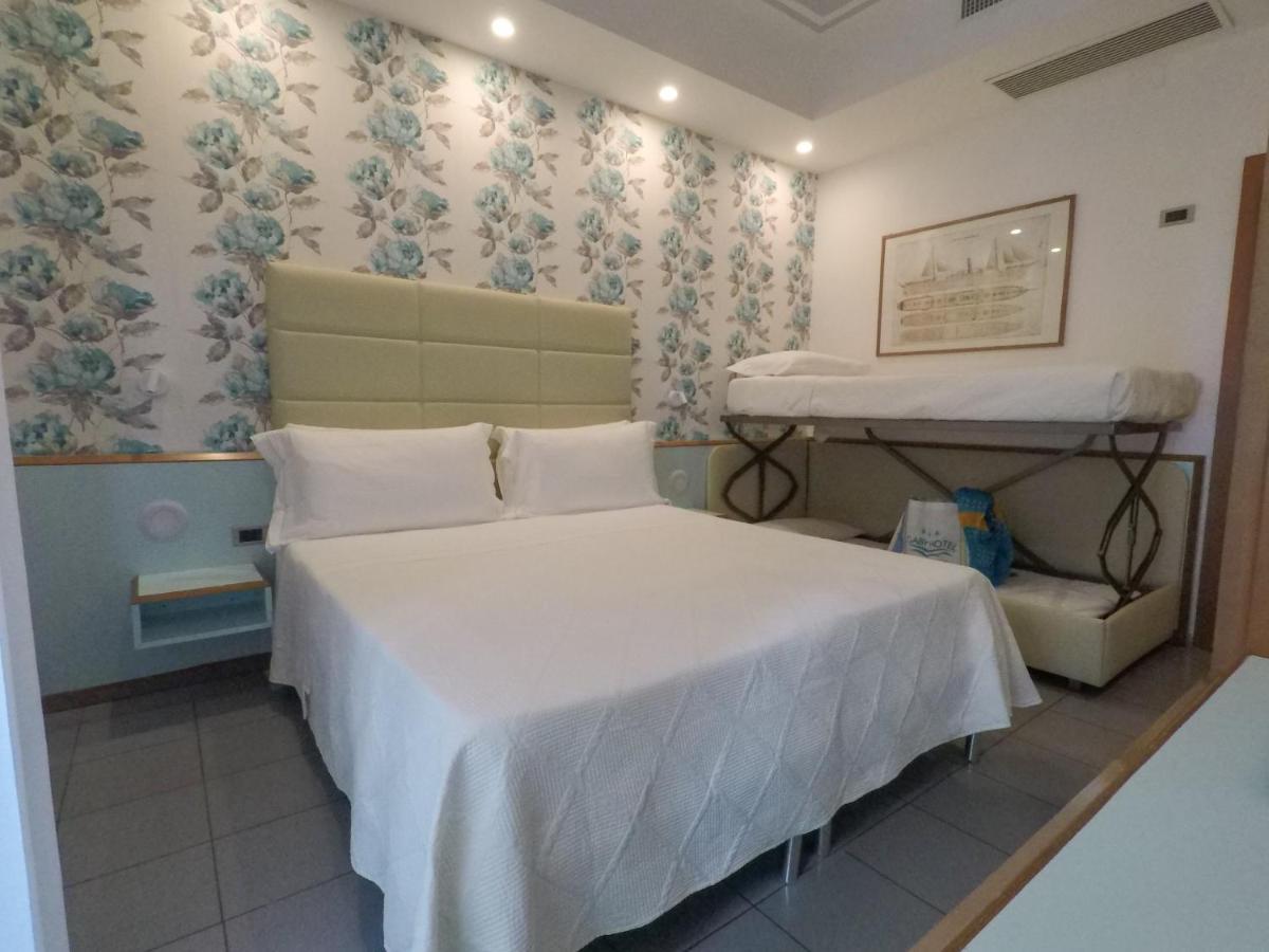Hotel Gaby Rimini Exterior photo