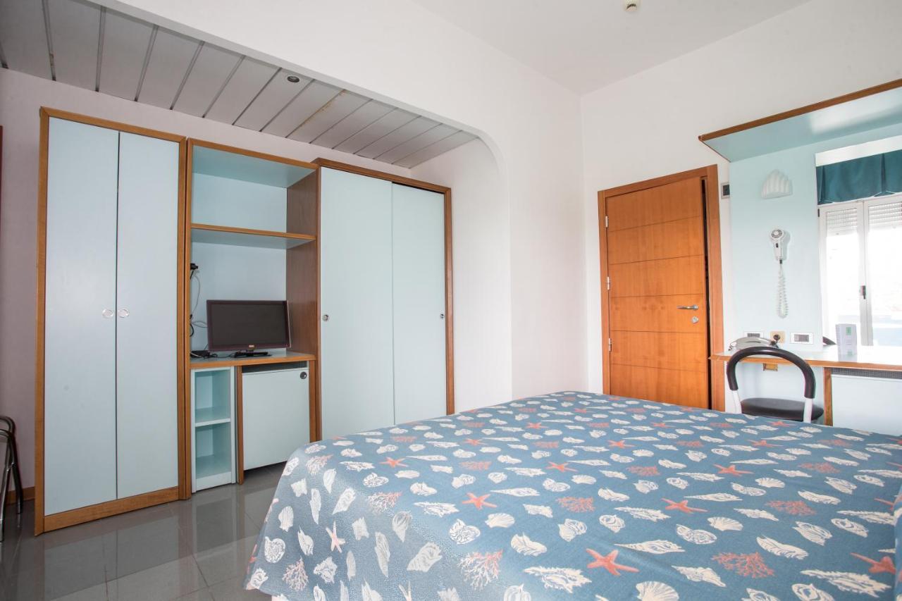 Hotel Gaby Rimini Exterior photo